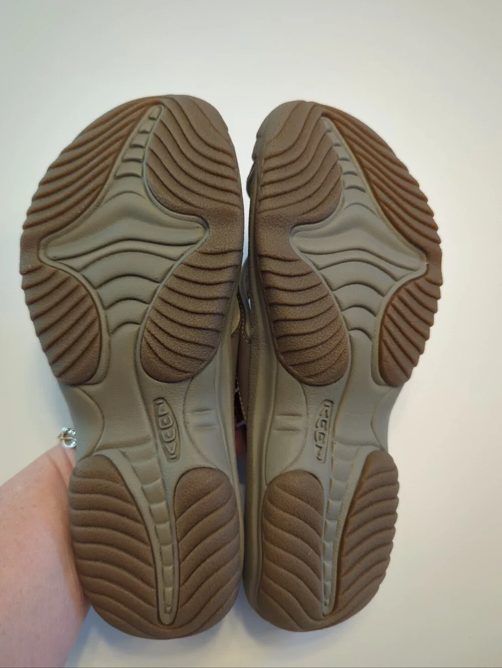 NWT Keen Waimea Leather Bump Toe Water Resistant Sandals Size 9 Brindle Birch